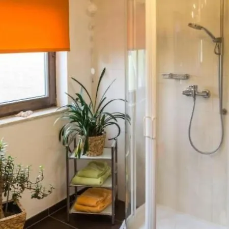 In Niedergurig Mit Grill- Sauna Und Gart By Interhome Malschwitz