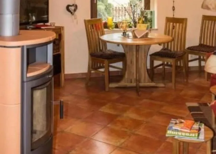 In Niedergurig Mit Grill- Sauna Und Gart By Interhome * Malschwitz