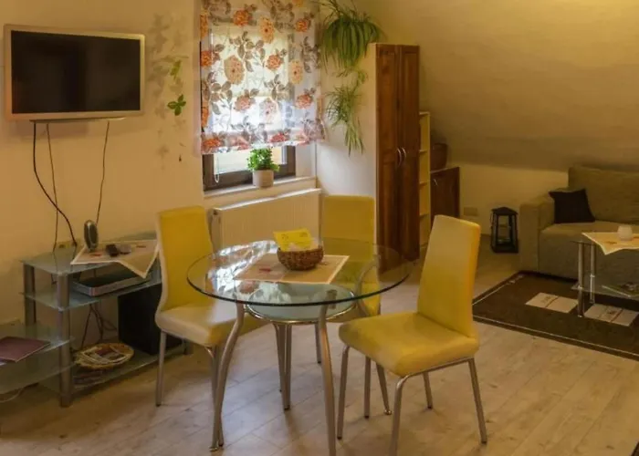 In Niedergurig Mit Grill- Sauna Und Gart By Interhome