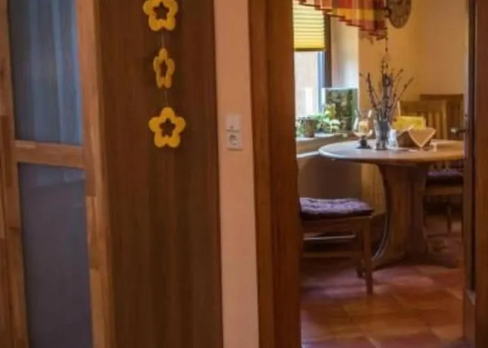 Apartment In Niedergurig Mit Grill- Sauna Und Gart By Interhome *